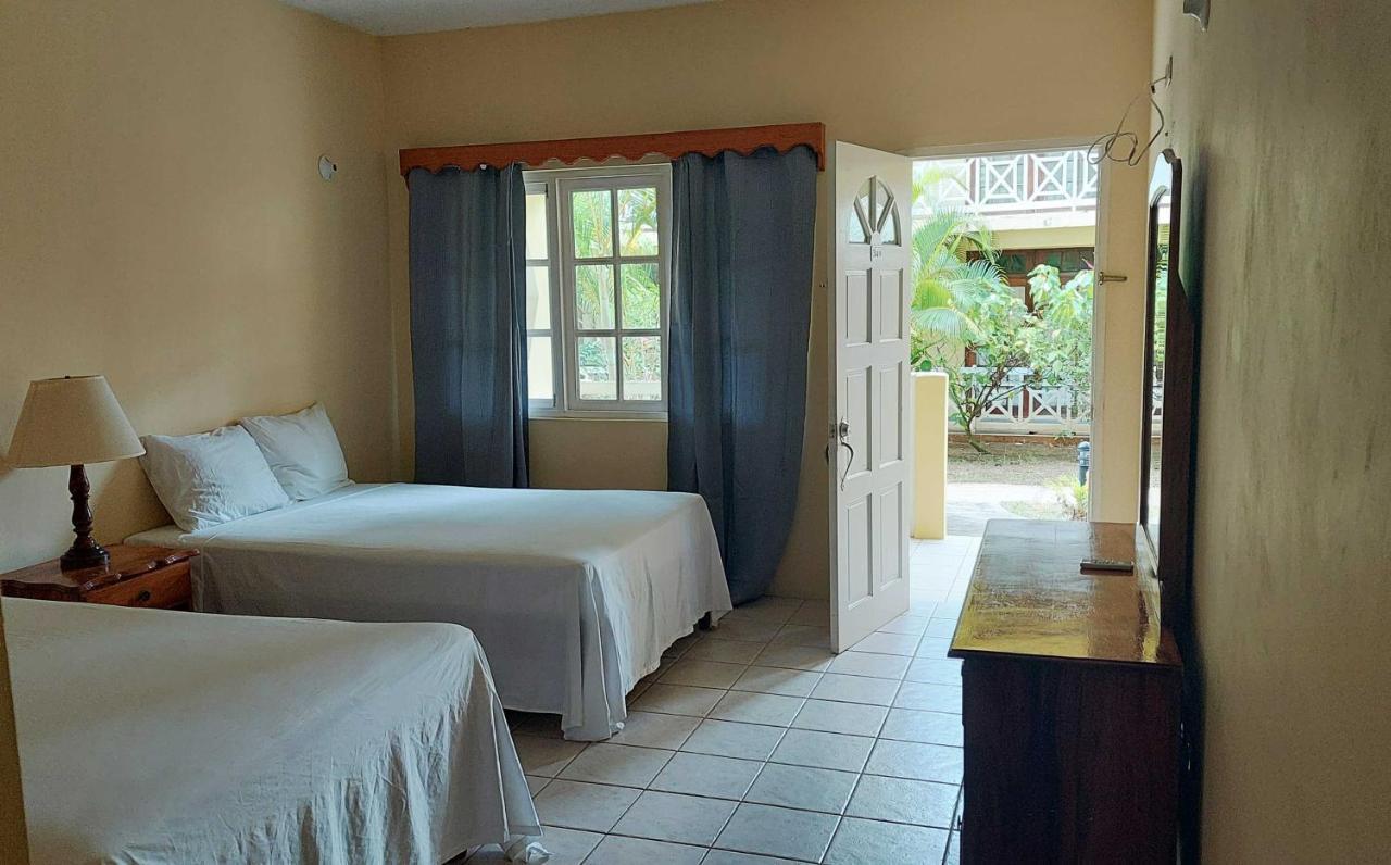 Yellow Bird Sea Negril Ngoại thất bức ảnh